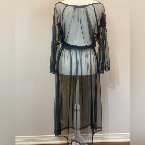 NWOT Potter’s Pot Black Sheer Mesh Dress with Flower Appliqués Size Small - Picture 12 of 13